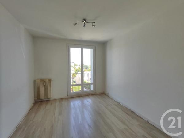 Appartement F3 à vendre  3 pièces - 62,81 m 2   ORLEANS  - 45