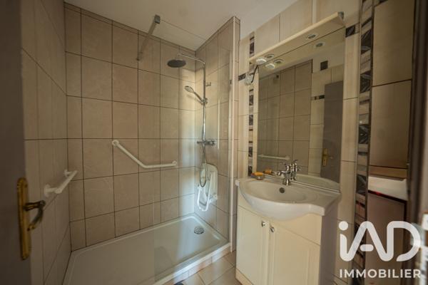 Appartement à vendre 3 pièces 69 m² Aubenas