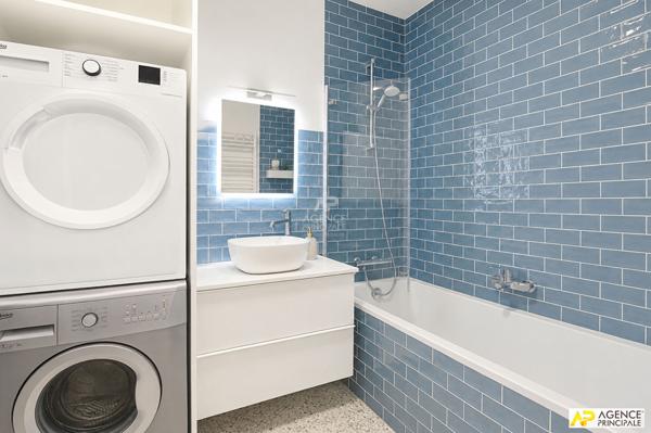 Versailles Glatigny Appartement 3P 68 m² carrez situé au rez-de-chaussée surelevé avec balcon, cave et box 475 000 € **  - Référence  28296