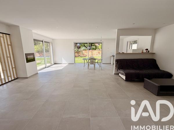 Maison à vendre 6 pièces 115 m² Soisy-sur-Seine