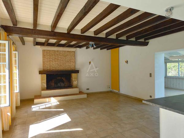 A VENDRE LONGERE - BAUGE EN ANJOU