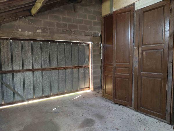 A VENDRE LONGERE - BAUGE EN ANJOU