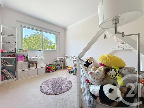 Maison à vendre  10 pièces - 326 m 2   CRETEIL  - 94