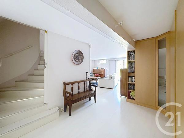 Maison à vendre  10 pièces - 326 m 2   CRETEIL  - 94