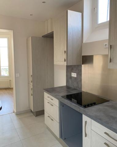 ASNIERES/ secteur BAC 2 P. 42.61M² 1050 