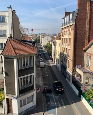 ASNIERES/ secteur BAC 2 P. 42.61M² 1050 