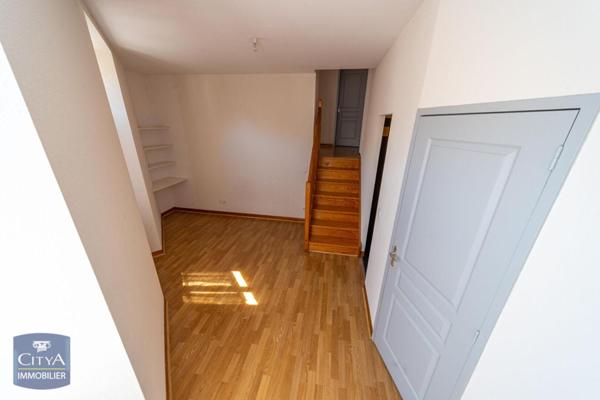 Location appartement Brioude (43100) 2 pièces 34.87m²