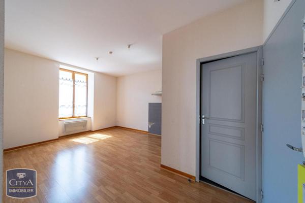 Location appartement Brioude (43100) 2 pièces 34.87m²