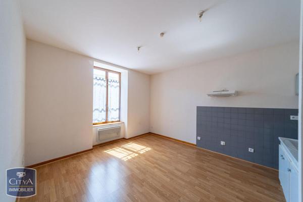 Location appartement Brioude (43100) 2 pièces 34.87m²