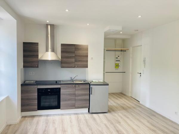 Appartement Morlaix 1 pièce(s) 25 m2 , Morlaix