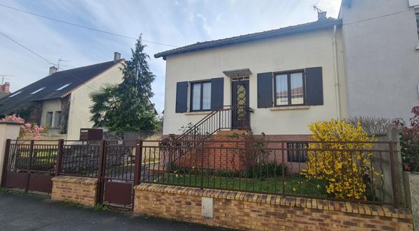 Secteur Quesnay Maison Livry Gargan 3 pièce(s) 80 m2 sur un terrain de 405m²