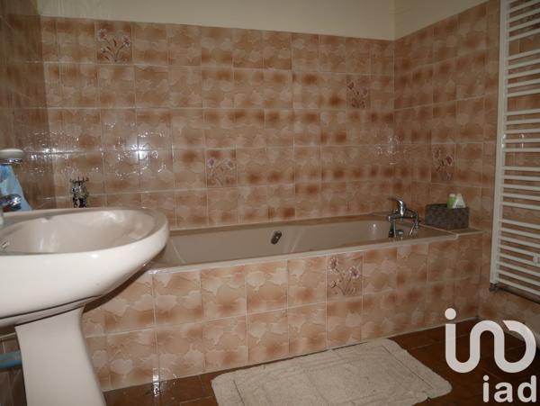 Maison à vendre 5 pièces 142 m² Tonnay-Charente