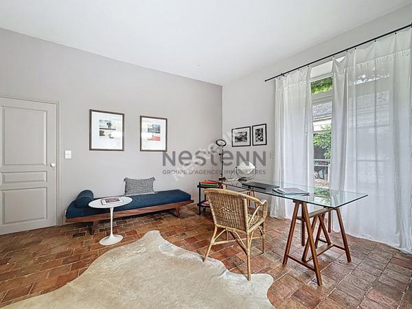 Propriété familiale à vendre en centre ville de Chateau-gontier - 217m2 et 7 chambres - 670m2 de terrain avec piscine !