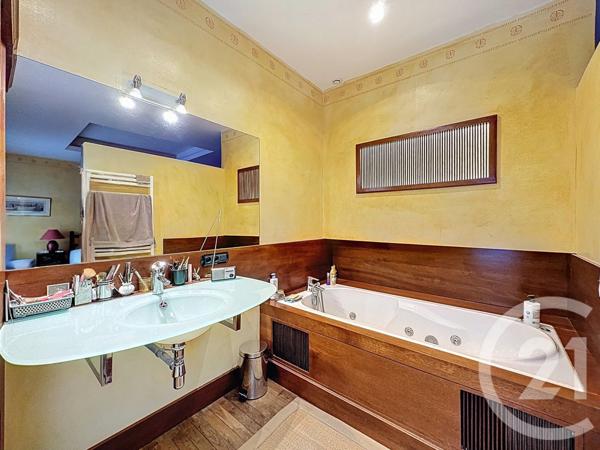 Maison à vendre  9 pièces - 237 m2 CHAUMONT - 52