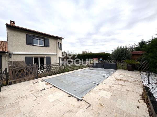 Maison familiale avec piscine sur les hauteurs de Givors