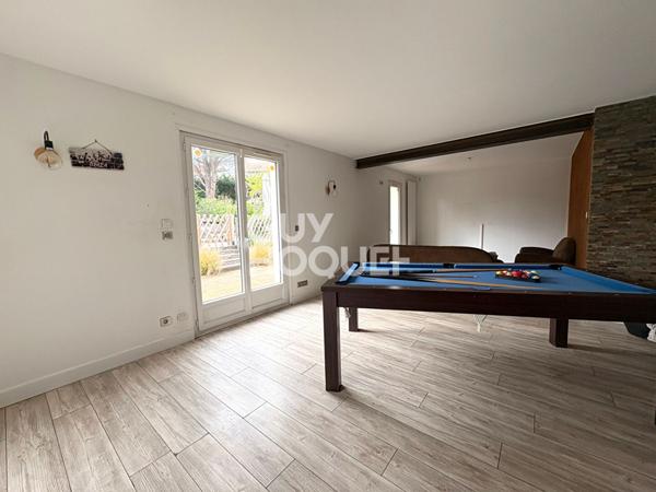 Maison familiale avec piscine sur les hauteurs de Givors