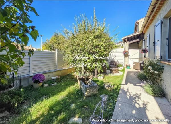 EXCLU, MANOSQUE, MAISON T4  DE PLAIN PIED dans petit lotissement calme sur 500 m² de jardin clos et arboré