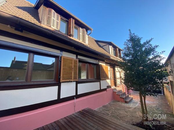 3%.COM Belle maison alsacienne rénovée avec cour Hochfelden (67270)