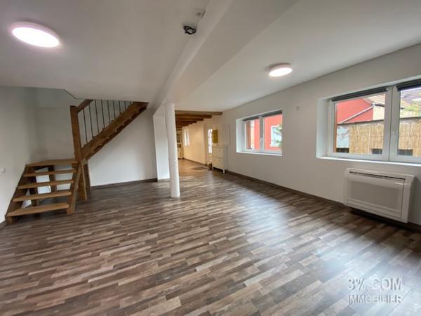 3%.COM Belle maison alsacienne rénovée avec cour Hochfelden (67270)