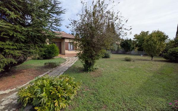 Maison à vendre    4 pièces •  Avignon