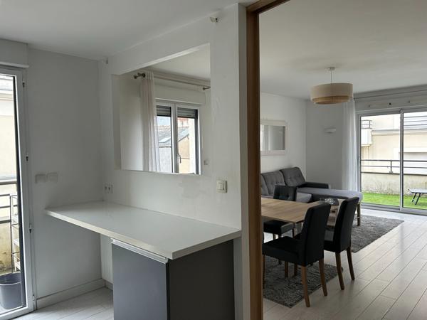 A louer - Appartement T3 meublé avec balcons, garage et cave - Angers centre ville
