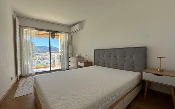 Appartement à vendre    2 pièces • 54,13 m2 Mandelieu-la-Napoule