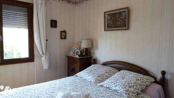 QUARTIER CALME VILLA T3 AVEC DIVERS ANNEXES SUR TERRAIN DE 5800M² SAINT-MAXIMIN
