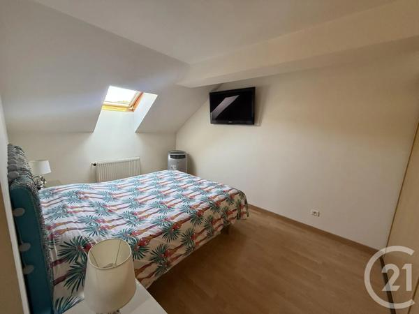 Maison à vendre  7 pièces - 190 m 2   BESANCON  - 25