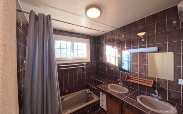 Maison à vendre    5 pièces •  Charvieu-Chavagneux