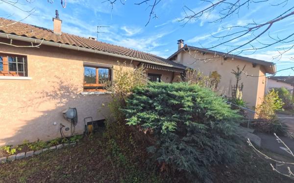 Maison à vendre    5 pièces •  Charvieu-Chavagneux