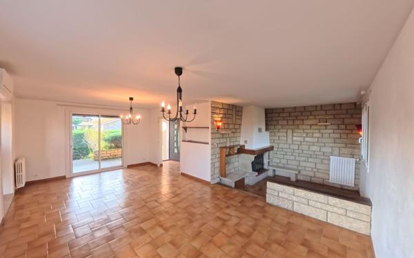 Maison à vendre    5 pièces •  Charvieu-Chavagneux