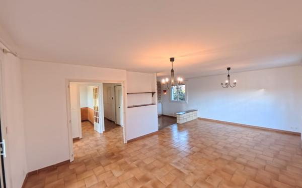 Maison à vendre    5 pièces •  Charvieu-Chavagneux