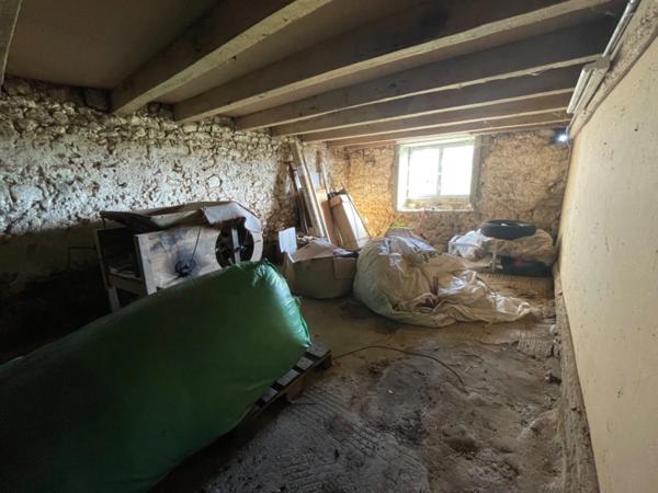 Propriete rénovée 242m2 avec 14,9 hectares 435000€ SAINT JUNIEN (87)