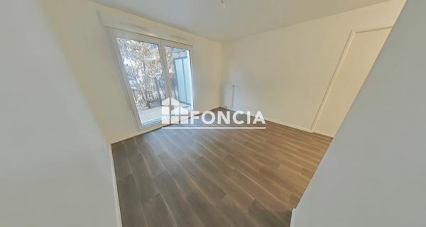 Location Studio 28.07 m² - Drancy 93700