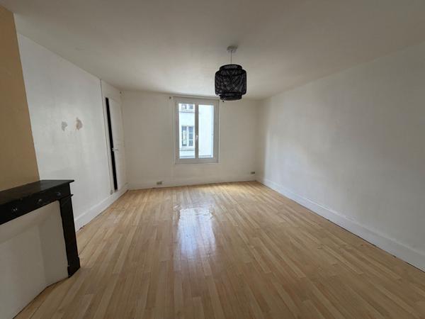 Immeuble 2 pièces à vendre Châtellerault - 86100 / Réf: 12023