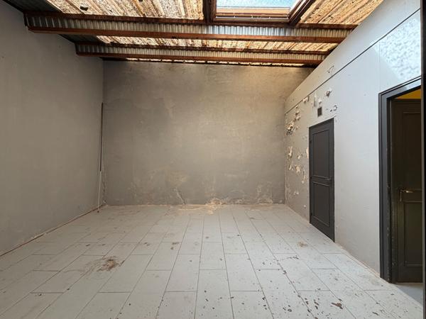 Immeuble 2 pièces à vendre Châtellerault - 86100 / Réf: 12023