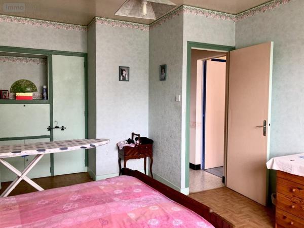 Maison à vendre à Villaines-sous-Malicorne dans la Sarthe (72270), ref : 72068-2100