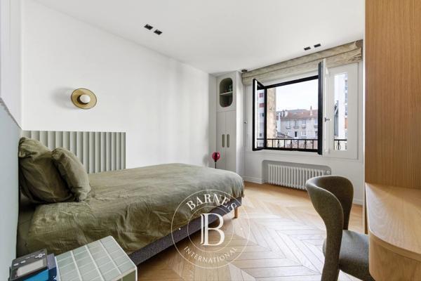 Charenton-le-Pont, Appartement 4 Chambres -  160 m² à vendre