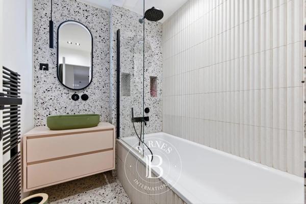 Charenton-le-Pont, Appartement 4 Chambres -  160 m² à vendre