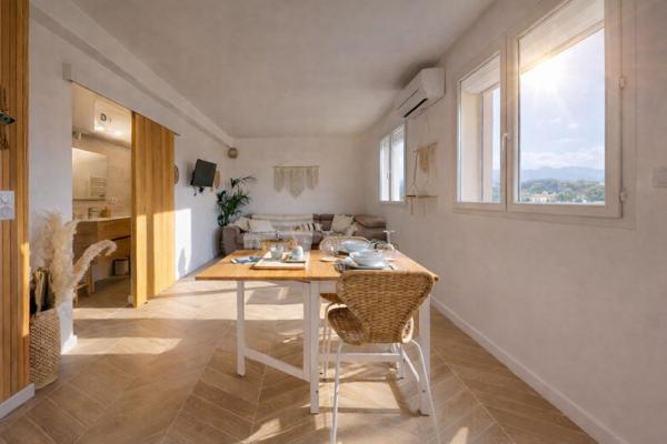 À seulement 200 m des plages – Appartement d’exception à La Ciotat