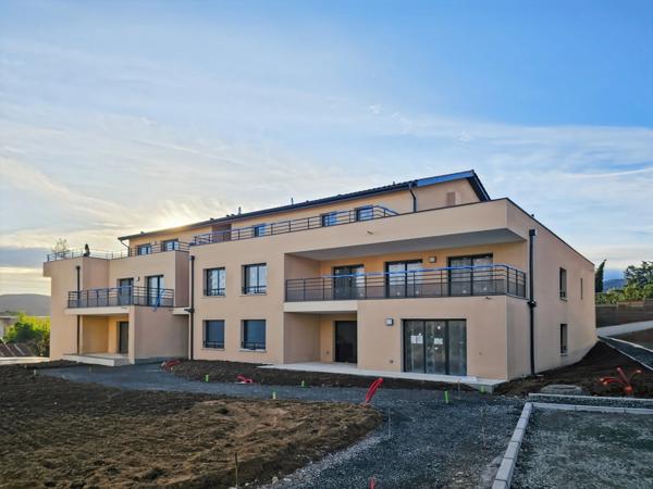 Confort et Modernité au Rendez-vous ! Superbe Appartement Neuf de 5 Pièces avec stationnement couvert inclus
