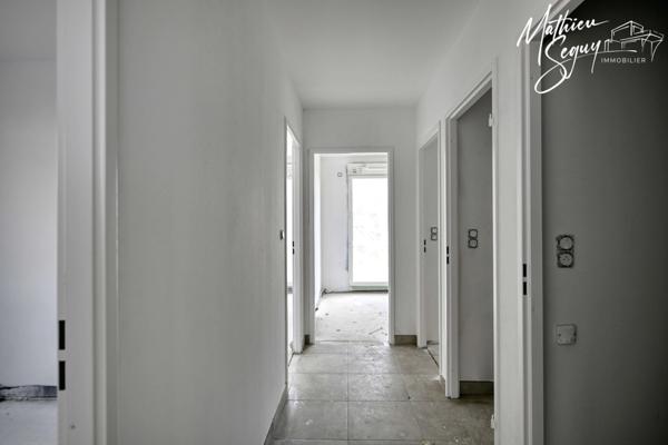 Confort et Modernité au Rendez-vous ! Superbe Appartement Neuf de 5 Pièces avec stationnement couvert inclus