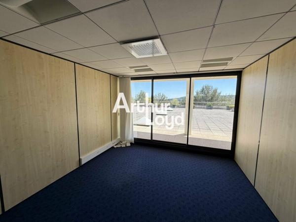Bureaux avec terrasse privative à la location Sophia Antipolis