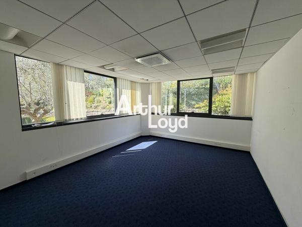 Bureaux avec terrasse privative à la location Sophia Antipolis