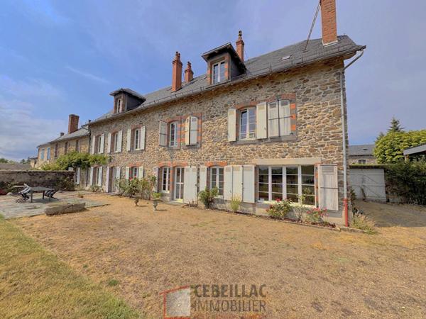 Maison 11 pièce(s) 4 chambre(s) 229 m²