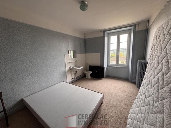 Maison 11 pièce(s) 4 chambre(s) 229 m²