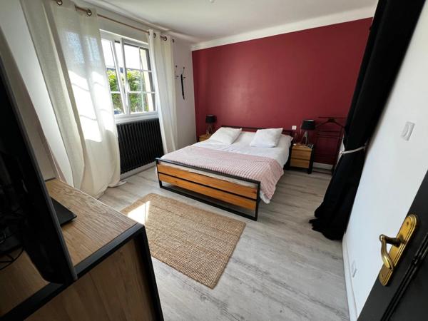 PROCHE PORT VANNES ET TOUTES COMMODITES