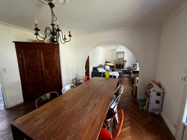 PROCHE PORT VANNES ET TOUTES COMMODITES