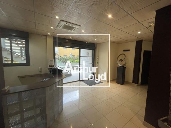 Béziers - Très beau bureaux à vendre ou à louer de 241 m²