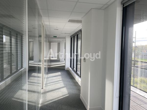 Bureaux à vendre ou à louer à VALENCIENNES